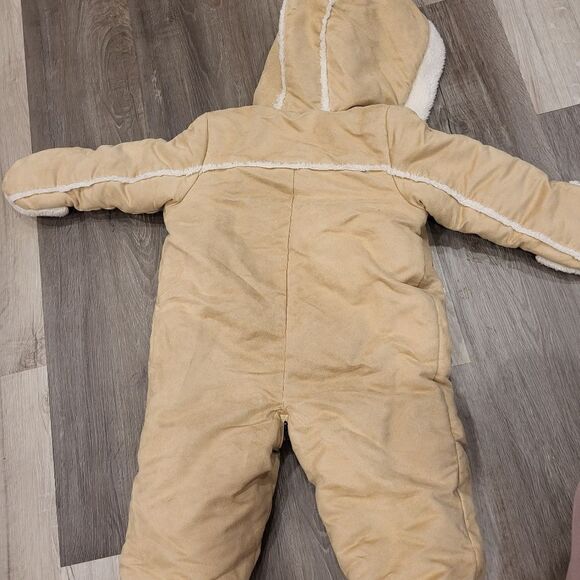 First Impression Baby Winter Warm & comfy Puffer Snow Suit - Picture 2 of 5